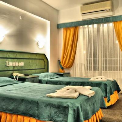 Albora Hotel 4